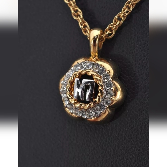 Nina Ricci Goldplated Necklace W/Rhinestone Logo Pendant EUC! - Picture 13 of 14